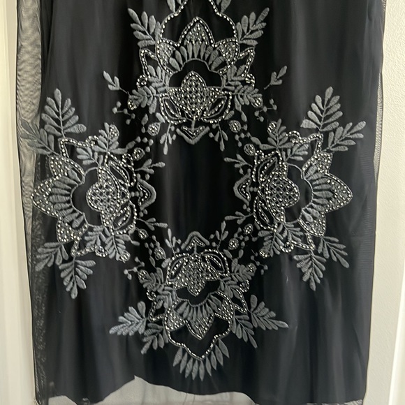 Abercrombie beaded dress size small - Picture 4 of 7